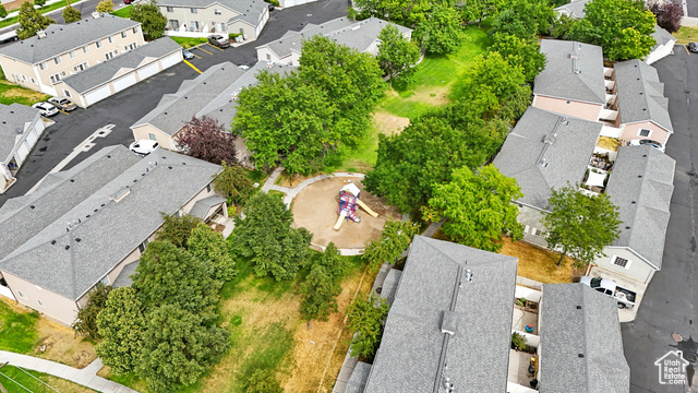 Photo 22 for MLS #2107725 at 48 Kensington Pl