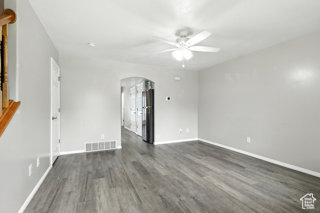 Photo 2 for MLS #2107725 at 48 Kensington Pl