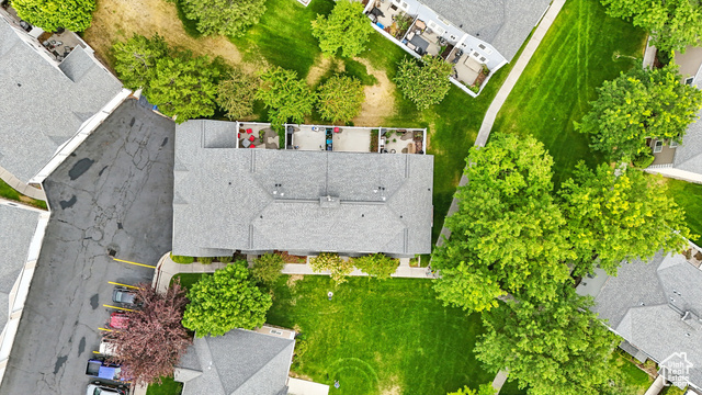 Photo 24 for MLS #2107725 at 48 Kensington Pl