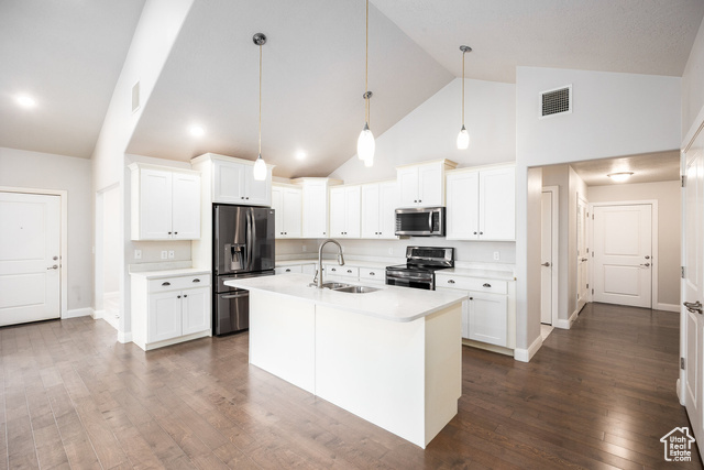 Photo 2 for MLS #2107739 at 5513 W Copper Gulch Ln #D