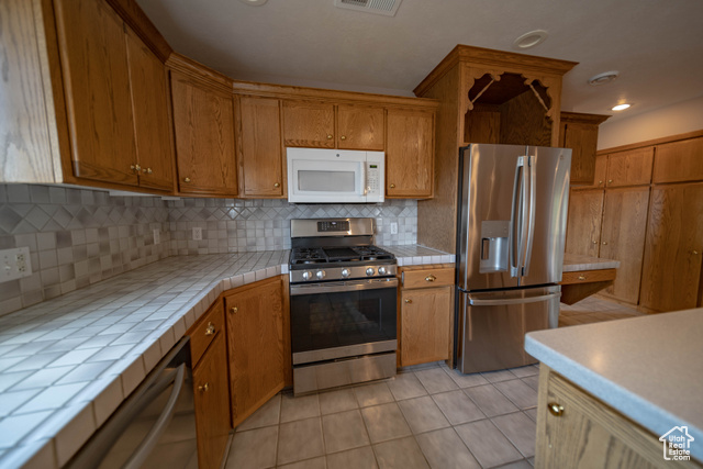 Photo 11 for MLS #2107773 at 401 N Fairgrounds Rd