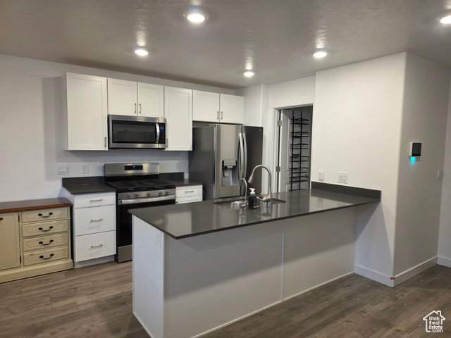Photo 10 for MLS #2107791 at 1375 S Oakdale Dr