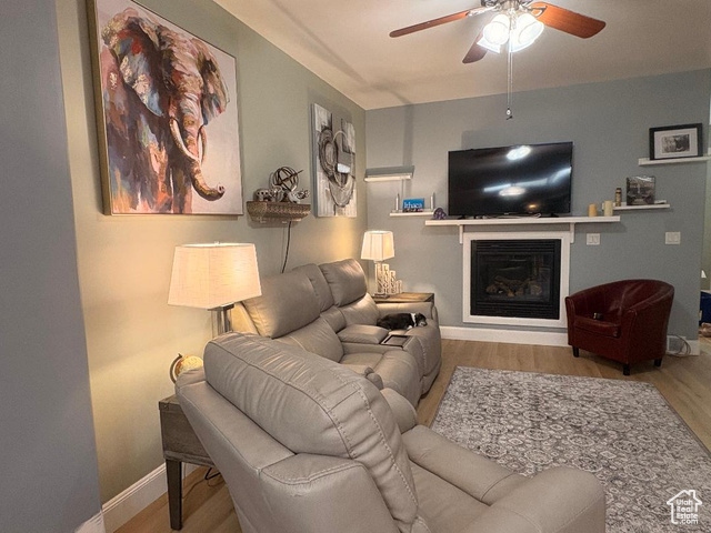 Photo 3 for MLS #2107792 at 4722 W Noyo Ln