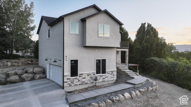 Photo 3 for MLS #2107798 at 615 Dover Cir