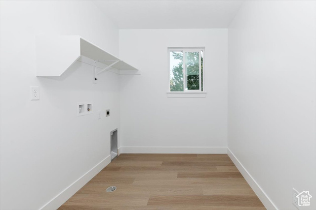 Photo 17 for MLS #2107798 at 615 Dover Cir