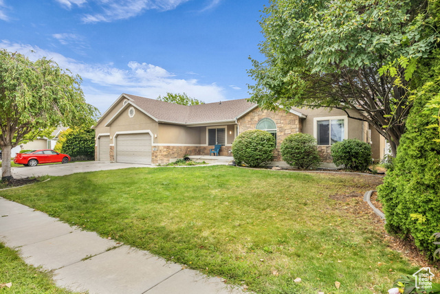 Photo 4 for MLS #2107828 at 2453 W Goldenpointe Way