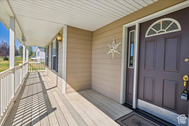 Photo 5 for MLS #2107839 at 66 Apsen Grove Dr