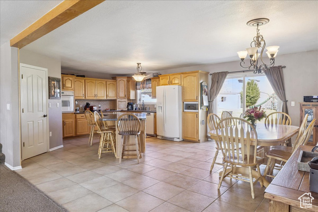 Photo 8 for MLS #2107839 at 66 Apsen Grove Dr
