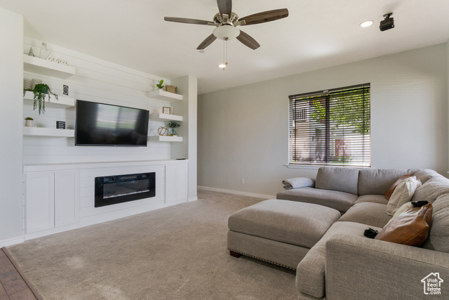 Photo 2 for MLS #2107846 at 1597 W 80 South