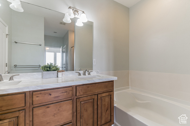 Photo 13 for MLS #2107846 at 1597 W 80 South