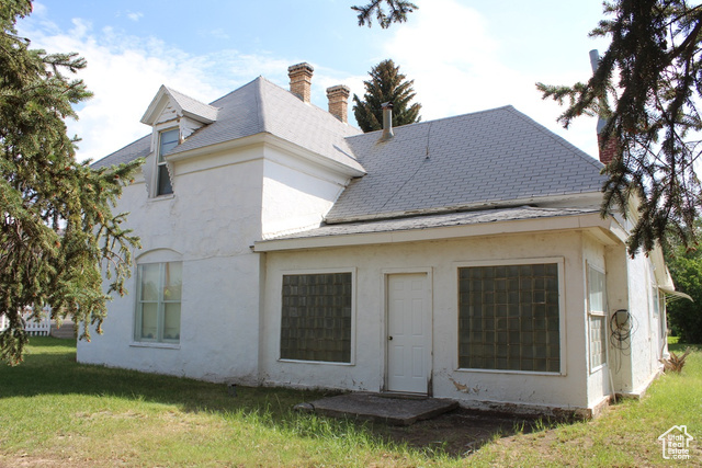 Photo 23 for MLS #2107847 at 22 E Main St