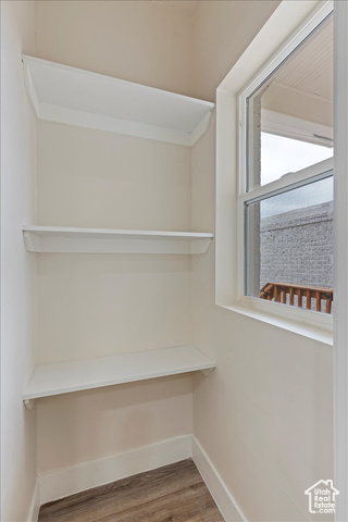 Photo 16 for MLS #2107851 at 275 W 34th St