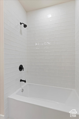 Photo 21 for MLS #2107851 at 275 W 34th St