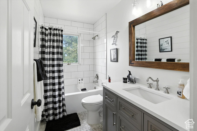 Photo 32 for MLS #2107852 at 2603 E Summerwood Dr