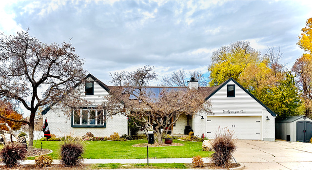 2603 E Summerwood Dr
                     MLS #2107852