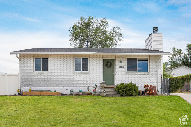 Photo 24 for MLS #2107855 at 7223 W Gardenia Ave