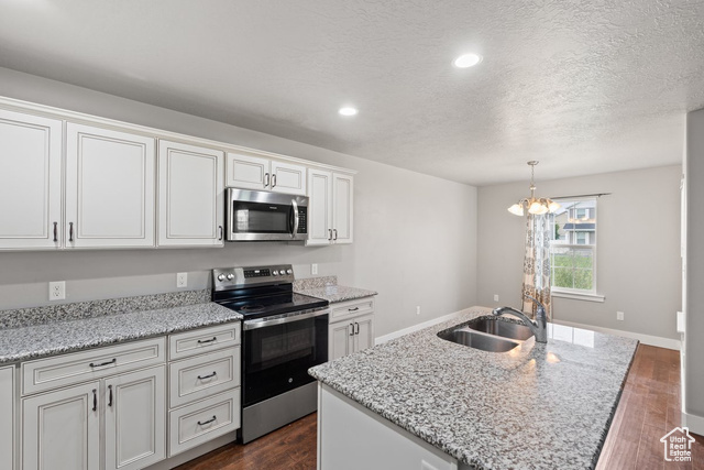 Photo 3 for MLS #2107858 at 1848 E American Way #5