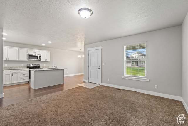 Photo 4 for MLS #2107858 at 1848 E American Way #5