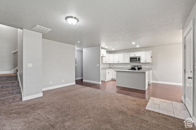 Photo 6 for MLS #2107858 at 1848 E American Way #5