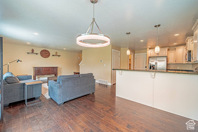 Photo 13 for MLS #2107863 at 1687 E Downwater St