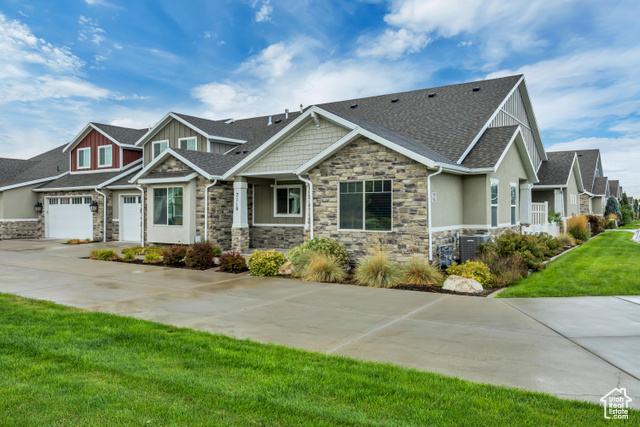 Photo 2 for MLS #2107867 at 7116 W Adamo Dr