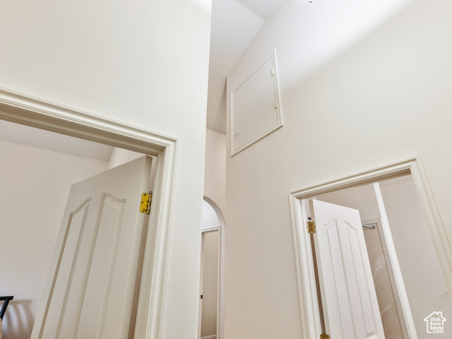 Photo 44 for MLS #2107889 at 605 W Aspen Rd