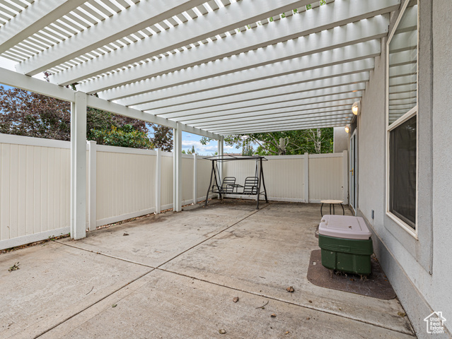 Photo 31 for MLS #2107889 at 605 W Aspen Rd