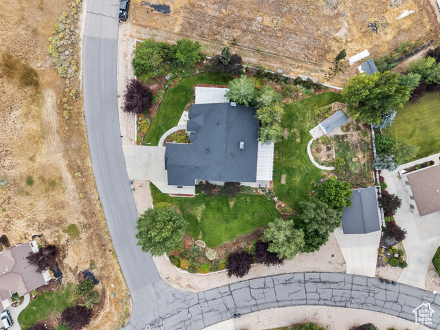 Photo 72 for MLS #2107889 at 605 W Aspen Rd