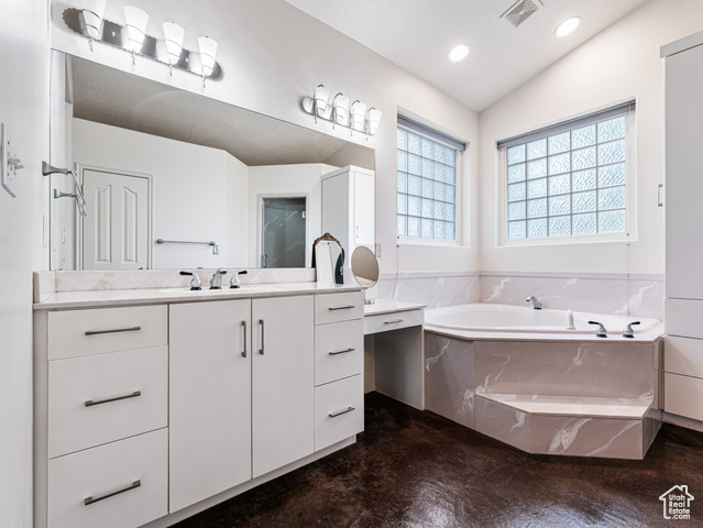 Photo 35 for MLS #2107889 at 605 W Aspen Rd