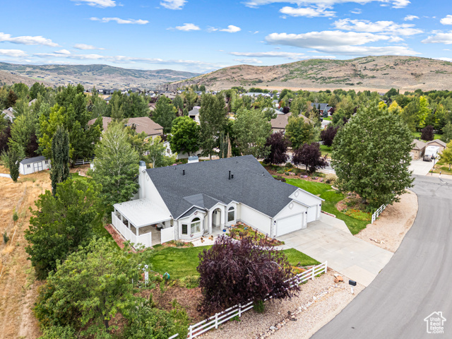 Photo 70 for MLS #2107889 at 605 W Aspen Rd