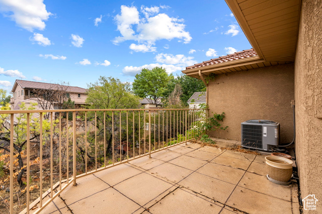 Photo 48 for MLS #2107895 at 439 E Paintbrush Way