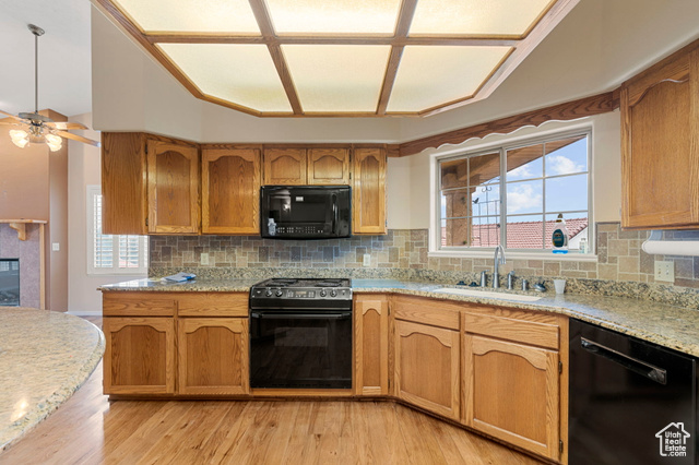 Photo 11 for MLS #2107895 at 439 E Paintbrush Way