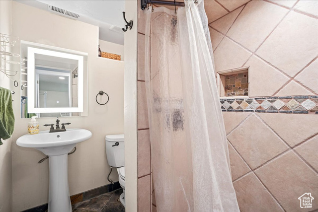 Photo 23 for MLS #2107904 at 560 S 900 West