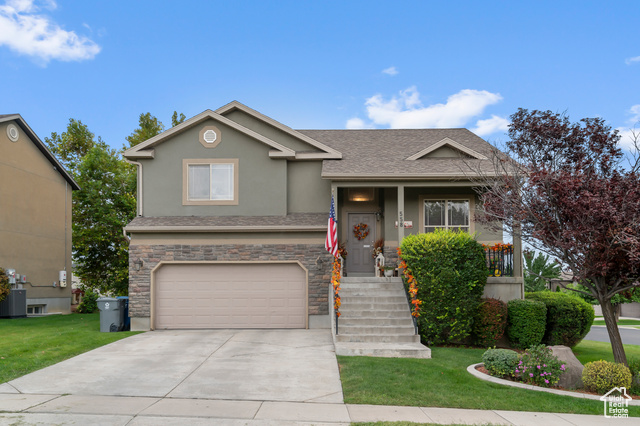 558 E HARVEST MOON DR, Pleasant Grove UT 84062