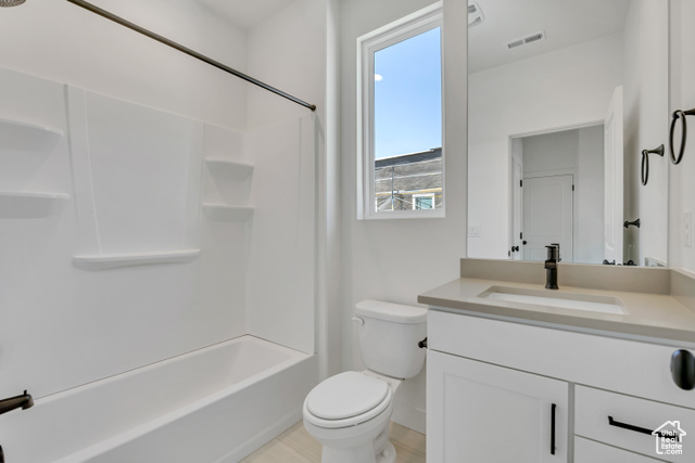 Photo 11 for MLS #2107935 at 562 N Innovator Dr #155
