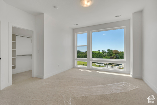 Photo 8 for MLS #2107935 at 562 N Innovator Dr #155