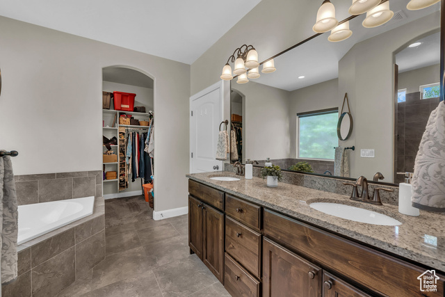 Photo 14 for MLS #2107953 at 2526 S Gritton St