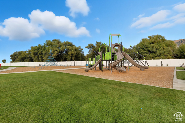 Photo 26 for MLS #2107960 at 200 W 3175 South