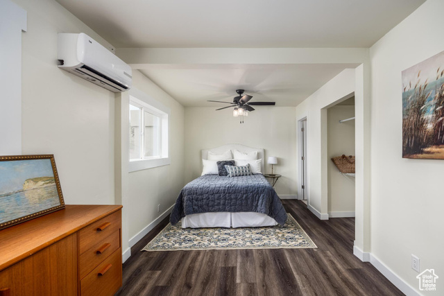 Photo 11 for MLS #2107963 at 361 S 300 West