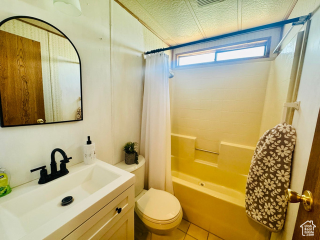 Photo 10 for MLS #2107972 at 1160 E Telegraph #9