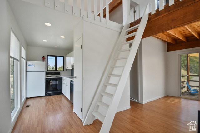 MLS #2107975 - 4553 Balsam Dr