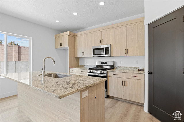 Photo 4 for MLS #2107986 at 879 S 1300 East