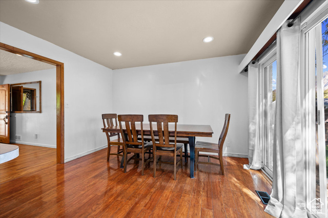 Photo 7 for MLS #2107988 at 1324 S Liberty Avenue