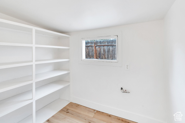 Photo 10 for MLS #2107993 at 653 E Hollywood Ave