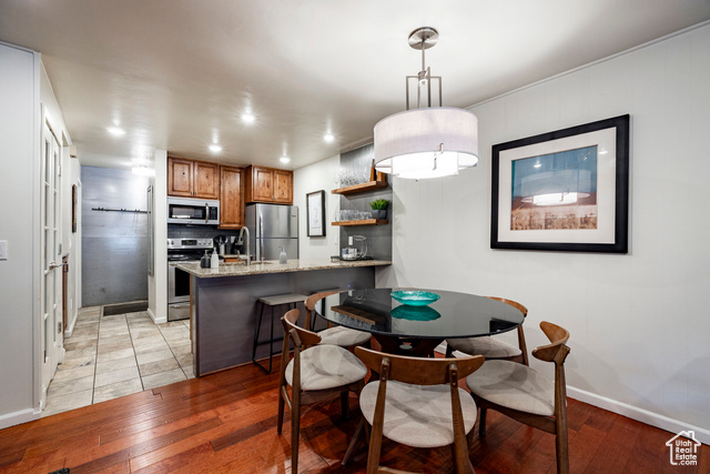 Photo 6 for MLS #2108016 at 1509 Park Ave #403