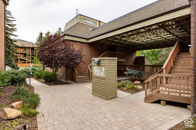 Photo 14 for MLS #2108016 at 1509 Park Ave #403