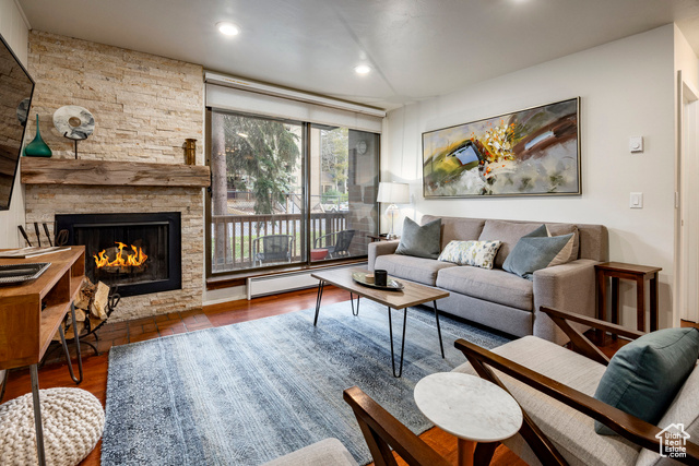 Photo 8 for MLS #2108016 at 1509 Park Ave #403