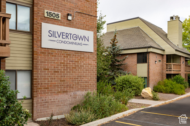 Photo 34 for MLS #2108016 at 1509 Park Ave #403