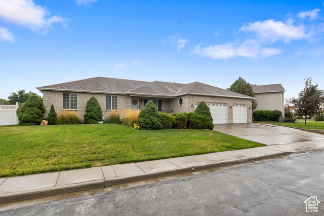 Photo 5 for MLS #2108018 at 5235 W Rancho Vista Ln