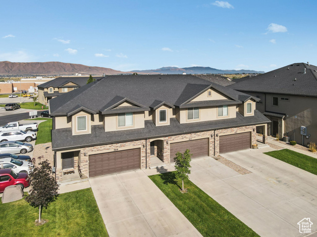 Photo 44 for MLS #2108023 at 573 N 220 East